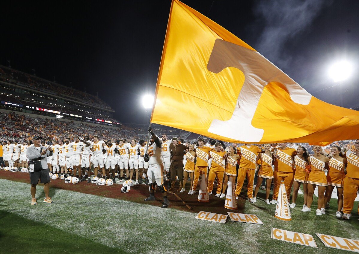 AP Top 25: No. 5 Tennessee continua a subir e Boise State entra no ranking pela primeira vez desde 2020